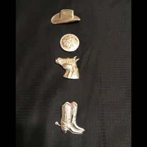 Southwestern 4 silver button covers cowgirl